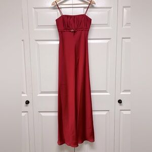 Red maxi formal prom dress